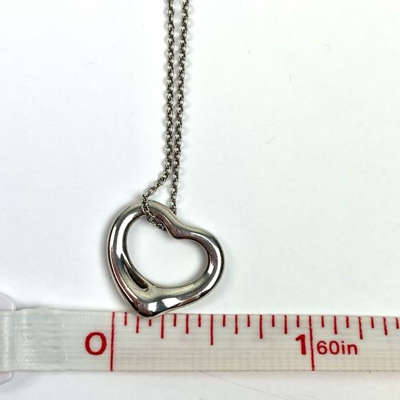 Tiffany & Co Elsa Perretti Open Heart Small Necklace - Picture 9 of 10